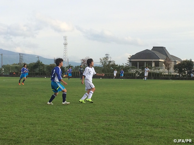 U-16 Japan Women's National Team met Azul Claro Numazu U-14 on 5th day of training camp prior to AFC U-16 Women's Championship