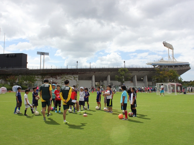 JFAフットボールデー 兵庫県神戸市の神戸総合運動公園に、3407人が参加！