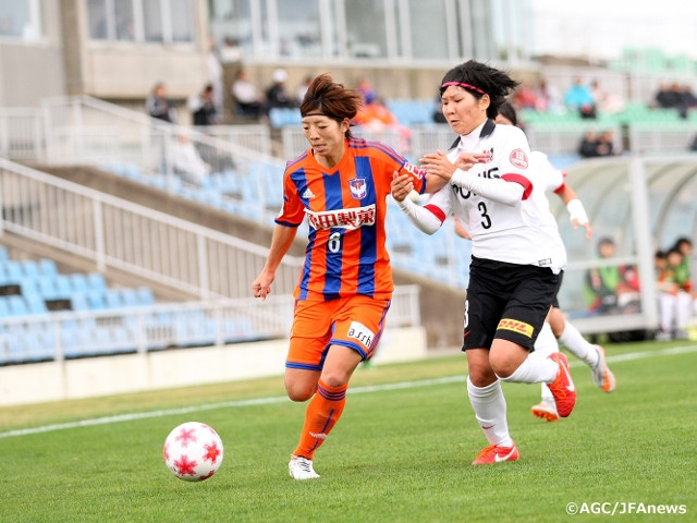 Teams from Nadeshiko League show off their strength in the 37th Empress's Cup