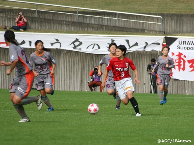 第37回皇后杯全日本女子サッカー選手権大会　4強進出を懸けた戦いが間もなくスタート