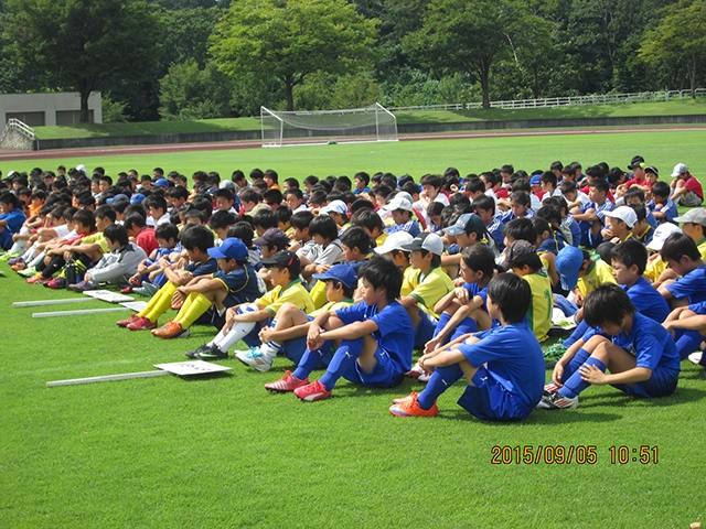 JFAフットボールデー 新潟県妙高市の妙高市　新井総合公園陸上競技場　及び　多目的球技場に、670人が参加！
