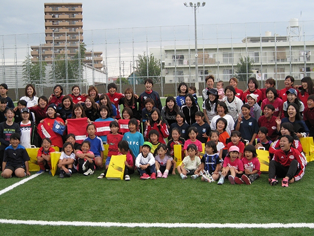 JFAレディース／ガールズサッカーフェスティバル 徳島県徳島市の徳島文理大学サッカーグラウンドに、126人が参加！