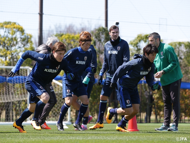 Light conditioning day for SAMURAI BLUE