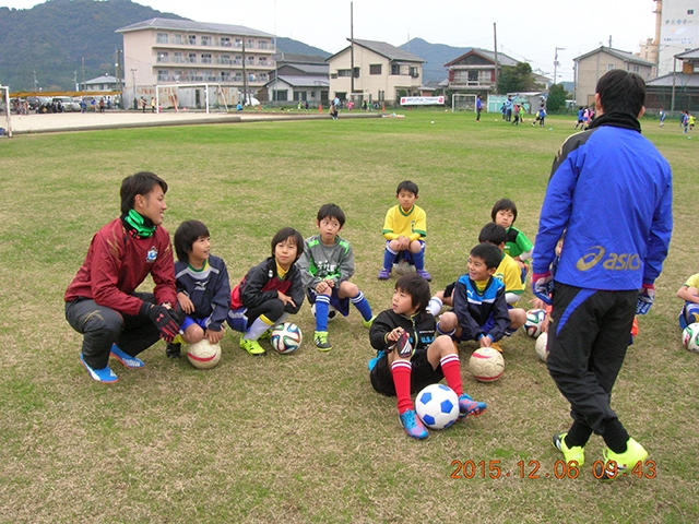 JFAキッズ（U-6/8）サッカーフェスティバル 高知県宿毛市の宿毛市高砂グラウンドに、108人が参加！
