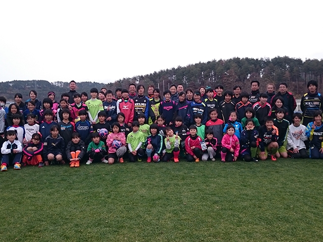 JFAガールズサッカーフェスティバル 長野県佐久市の佐久総合運動公園　陸上競技場に、125人が参加！