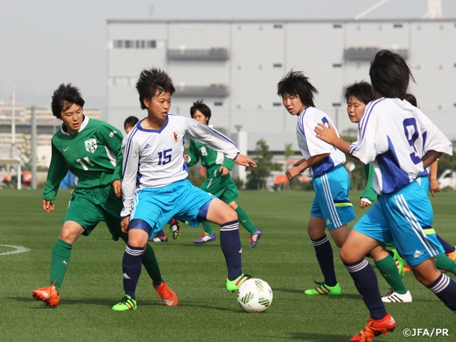 U-17 Japan Women’s National Team short-listed squad play training match against Daisho Gakuen High School