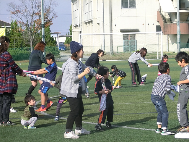 JFAフットボールデー 奈良県磯城郡の奈良県フットボールセンターに、170人が参加！