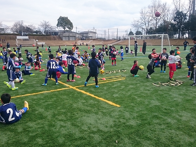 JFAキッズ（U-6）サッカーフェスティバル 岡山県津山市のカンダグループ サッカー・ラグビー場に、342人が参加！