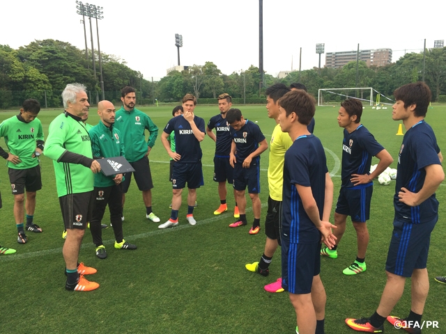 SAMURAI BLUE 原口元気選手合流