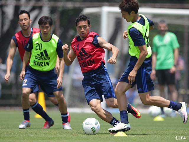 SAMURAI BLUE move to Toyota after training in Chiba