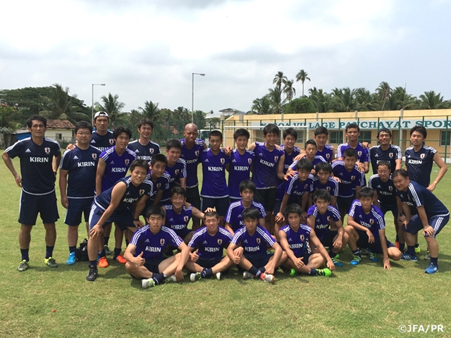 U-16 Japan National Team arrived in Vietnam