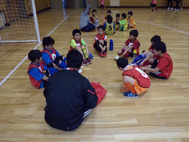 JFAキッズ（U-6/8/10）サッカーフェスティバル 北海道北見市の北海道立北見体育センターに、289人が参加！