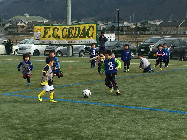 JFAキッズ（U-6/8/10）サッカーフェスティバル 長野県松本市のかりがねサッカー場に、161人が参加！