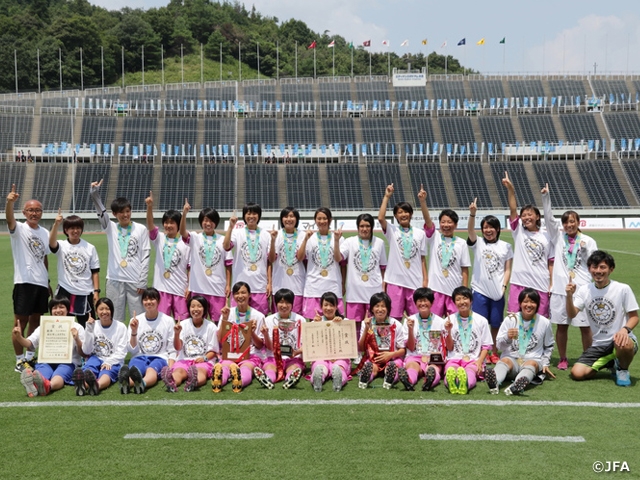 藤枝順心高等学校サッカー部が優勝！平成28年度全国高等学校総合体育大会サッカー競技大会　女子