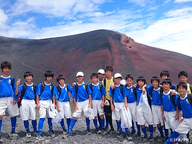 JFAアカデミー福島男子11期生　富士山環境教育トレッキング実施