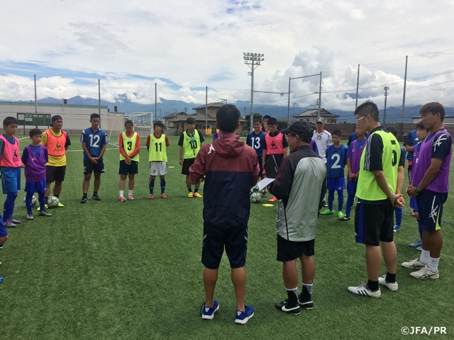 Chinese Taipei coaches delegation experience coaching methods of J.League clubs and other organisations
