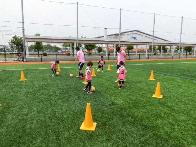 JFAキッズ（U-6）サッカーフェスティバル 福井県坂井市の丸岡スポーツランドに、101人が参加！