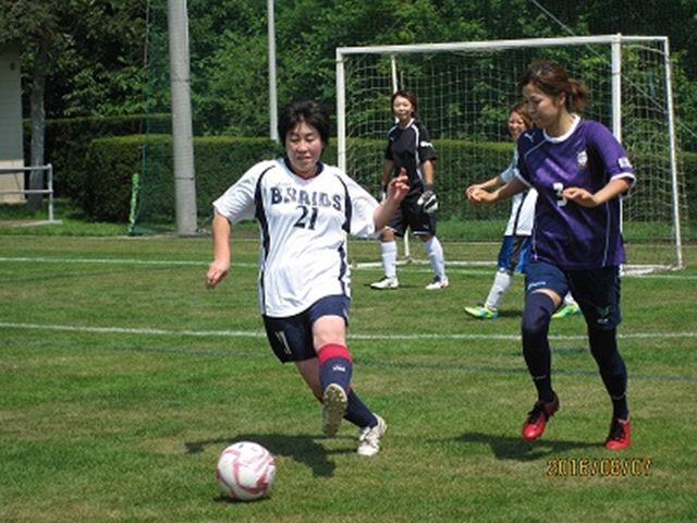 JFAレディースサッカーフェスティバル 青森県七戸町の七戸総合運動公園グラウンドに、77人が参加！
