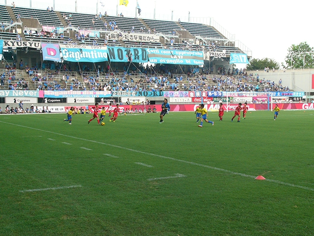 JFAキッズ（U-8/10）サッカーフェスティバル 佐賀県鳥栖市のベストアメニティスタジアムに、575人が参加！