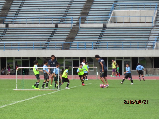 JFAフットボールデー 滋賀県大津市の皇子山総合運動公園陸上競技場に、574人が参加！