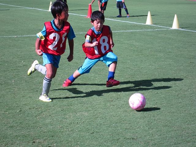 JFAキッズ（U-8）サッカーフェスティバル 静岡県静岡市のＩＡＩスタジアム日本平に、800人が参加！