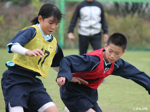 JFAエリートプログラム女子U-13韓国遠征 キャンプ地到着、練習試合で勝利