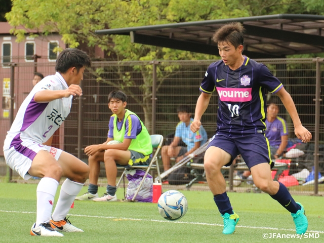 高円宮杯U-18プレミアリーグWEST 優勝目前の広島、東福岡を迎える
