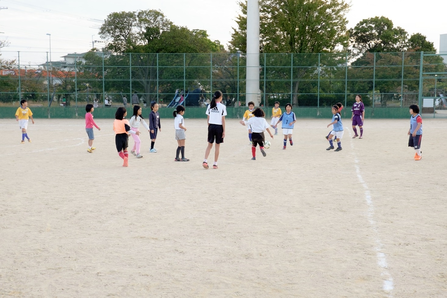 ずっとEnjoy♫ 同志社大学体育会サッカー部女子部合同企画　なでしこサッカー教室