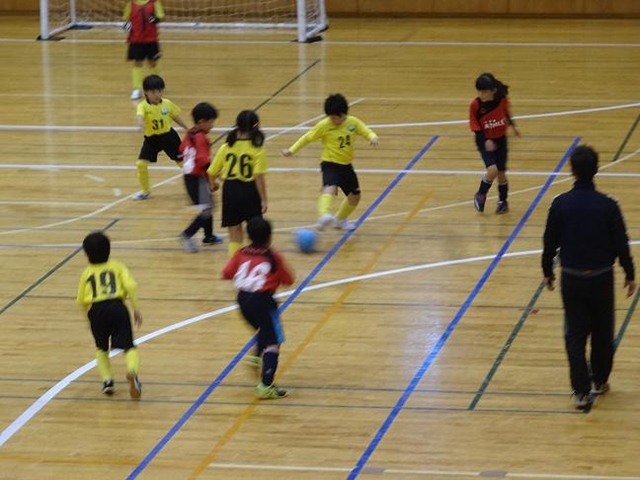 JFAキッズ（U-8/10）サッカーフェスティバル 福島県郡山市の西部第二体育館に、175人が参加！