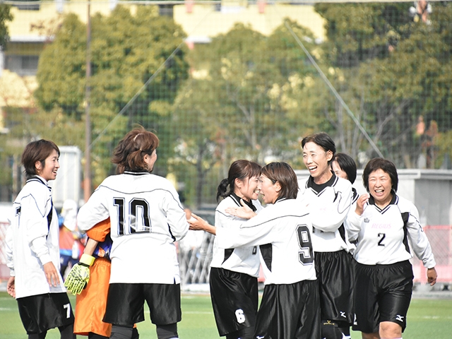 JFAレディースサッカーフェスティバル 兵庫県神戸市のしあわせの村運動広場／神戸レディースフットボールセンターに、380人が参加！