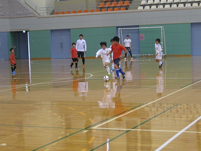 JFAファミリーフットサルフェスティバル 徳島県美馬市のうだつアリーナに、212人が参加！