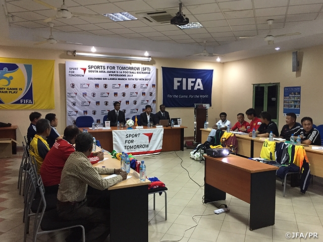 スポーツ・フォー・トゥモロープログラム 南アジア・日本 U-16サッカー交流　出場チームがスリランカで公式練習と大会レセプションを行う