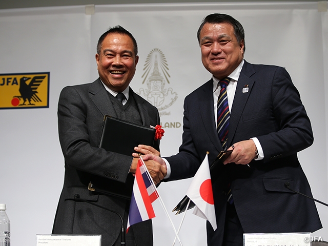 タイサッカー協会とパートナーシップ協定を締結