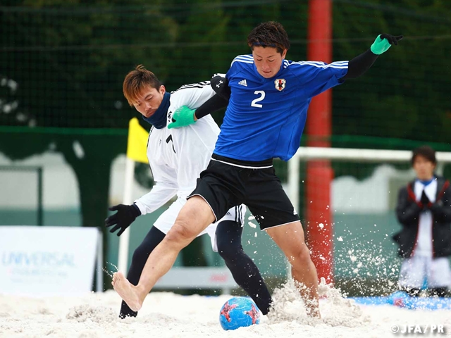 ビーチサッカー日本代表候補 横浜合宿　ビーチサッカークリニック選抜とトレーニングマッチを行う
