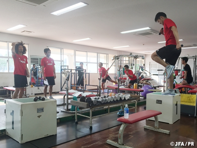 ビーチサッカー日本代表　横浜合宿から継続している筋力トレーニングを実施