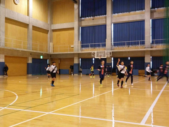 JFAレディースサッカーフェスティバル 富山県富山市のアイザックスポーツドームに、68人が参加！