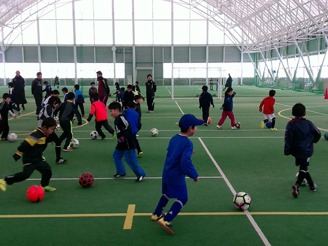 JFAキッズ（U-6/8）サッカーフェスティバル 長野県長野市の長野市営北部・スポーツレクリエーションパークに、132人が参加！