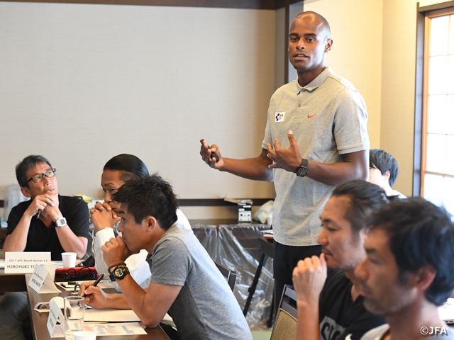 AFC Beach Soccer Coaching Course Level 1 takes place for first time in Japan