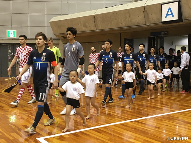 U-25フットサル日本代表　U-25クロアチア代表に悔しい敗戦　FUTSAL KOBE FESTA 2017	