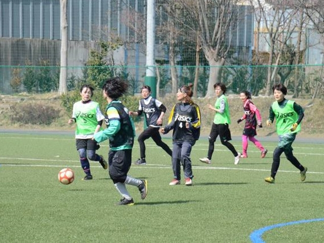 JFAレディースサッカーフェスティバル 神奈川県横浜市のかもめパークに、75人が参加！