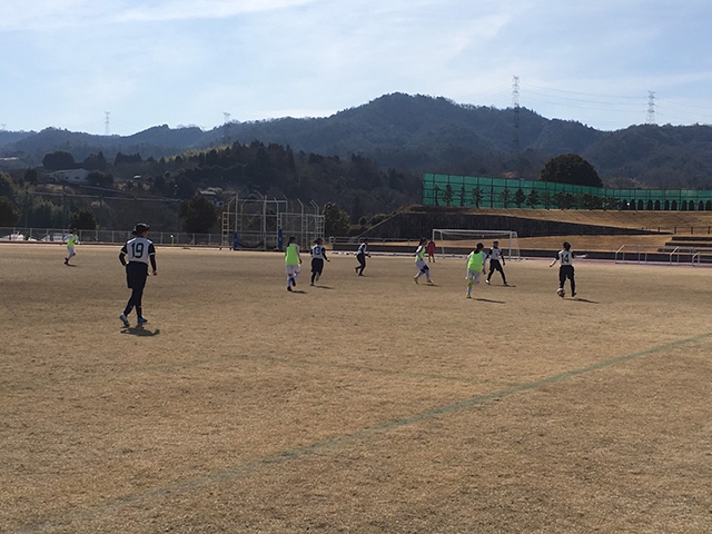 JFAガールズサッカーフェスティバル 和歌山県紀の川市の桃源郷運動公園陸上競技場に、117人が参加！