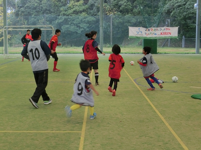 JFAファミリーフットサルフェスティバル 宮崎県児湯郡の川南町運動公園屋根付き多目的広場に、123人が参加！