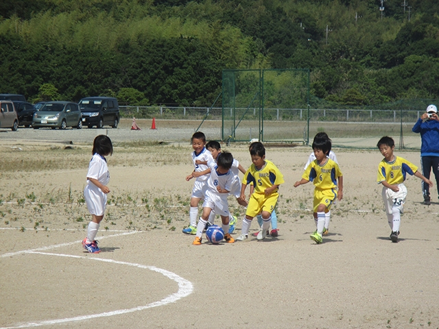 JFAキッズ（U-8/10）サッカーフェスティバル 山口県山口市の山口市：阿知須元気ランドに、245人が参加！