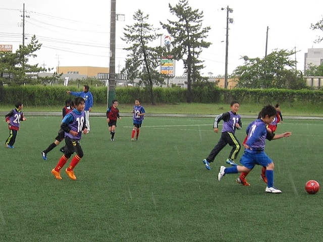 JFAキッズ（U-8/10）サッカーフェスティバル 秋田県潟上市の秋田県フットボールセンターに、145人が参加！