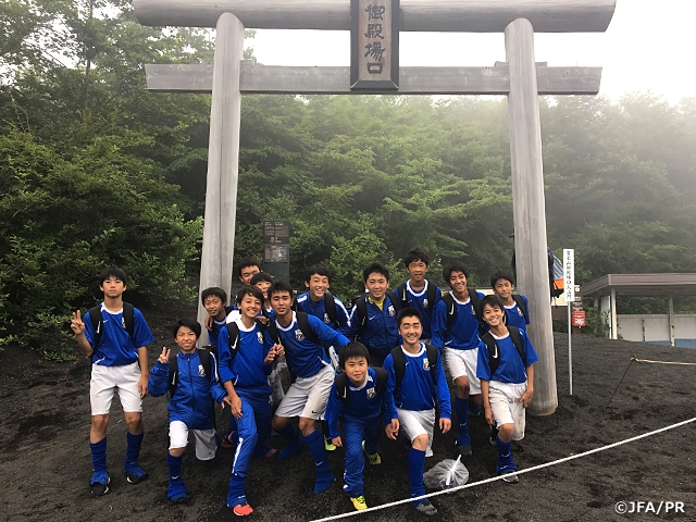 JFAアカデミー福島男子12期生　富士山環境教育トレッキング実施