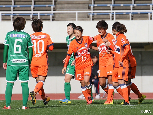 第39回皇后杯全日本女子サッカー選手権大会　仙台と新潟が準々決勝進出を決める