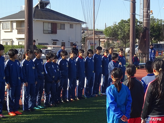 JFAアカデミー福島女子　長泉サッカー教室を実施