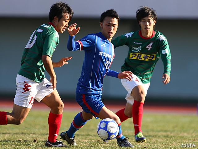 『平成29年度第66回全日本大学サッカー選手権大会』が開幕、各地域代表が熱戦を繰り広げる