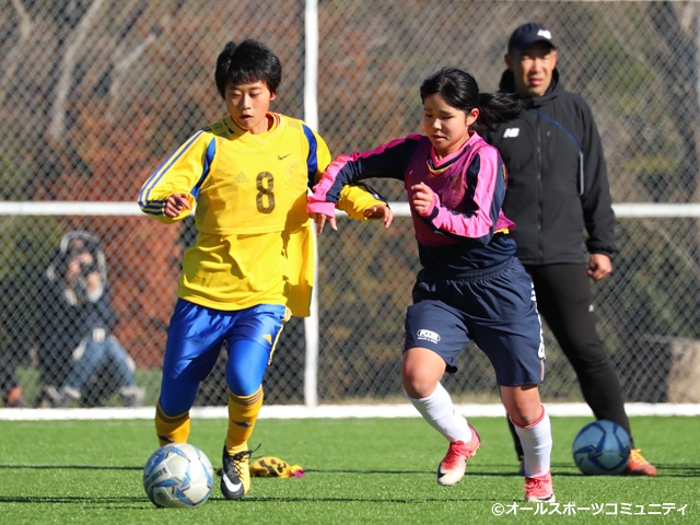 「JFAナショナルトレセン 女子U-14」快晴の中、3日目のトレーニングを終える
