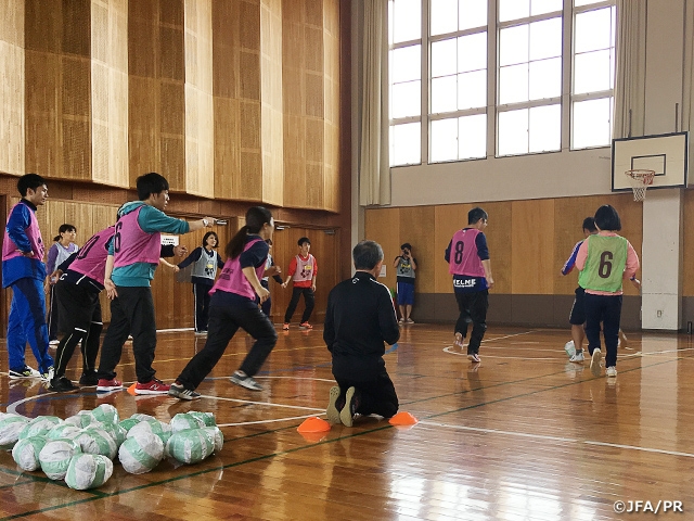 スポーツ庁後援で小学校体育サポート研修会を開催 ～女子サッカーレガシープログラム  in長崎～